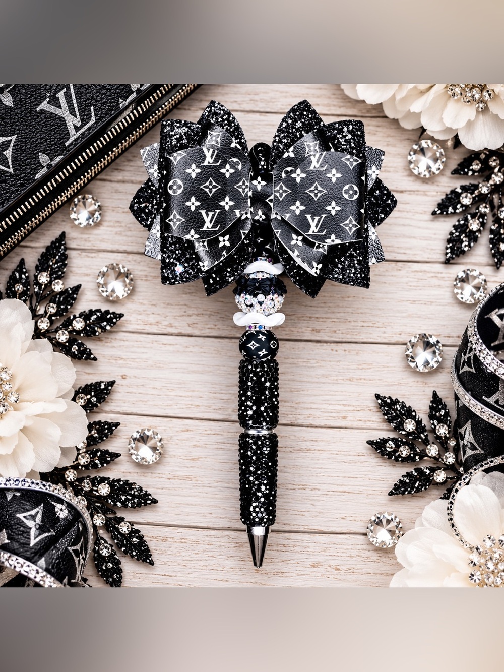 Fashion LV Black Bow Rhinestone Beaded Twist Pen